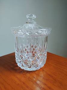 lot 56 image: Crystal Candy Dish