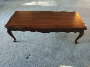 lot 66 image: Coffee Table