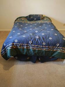 lot 97 image: Full Size Bed