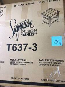 Bolanburg T637-3 Rectangular End Table Customer Returns See Pictures