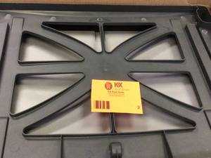 Sterilite 35.5 in. H x 26.625 in. W x 19.25 in. 4-Drawer Plastic Chest Customer Returns See Pictures