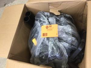 DEWALT 9-Gallon WetDry Vacuum Customer Returns See Pictures