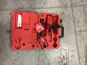 M12 12-Volt Lithium-Ion Cordless Copper Tubing Cutter Kit with 1.5 Ah Battery, Charger and Hard Case by Milwaukee Customer Returns See Pictures