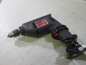 lot 20 image: (RM2) Skil 38 Electric Drill Work...