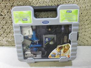 lot 41 image: (D-2) 50pc Deluxe Die-Cast Microsco...