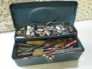 lot 57 image: (BSB) 14 Metal Tool Box Full of As...
