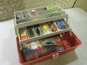 lot 68 image: (BSB) Fishing Tackle Box with Assor...
