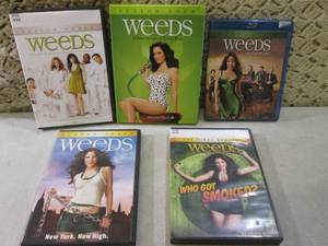lot 104 image: (EC1) Weeds Seasons 3, 4, 6, 7 and ...
