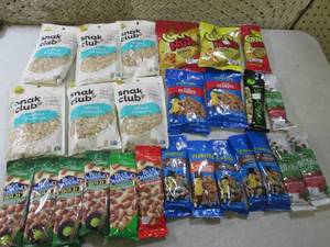 lot 119 image: (B-2) 26 Bags of Assorted Nuts Past...