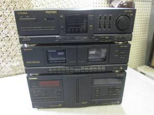 lot 165 image: (RM5) Fisher Studio Standard All In...