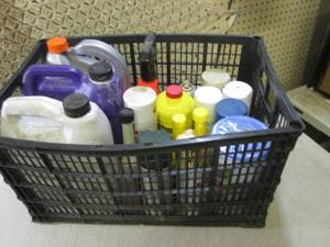 lot 297 image: (EW3) Crate Full of Assorted Fluids...