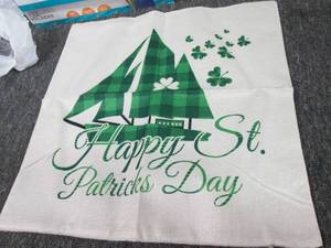 box of st.patricks day pillow cover...