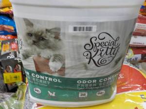Special Kitty Jug Cat Litter...