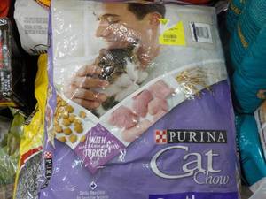Purina 13 lb. Bag Cat Chow...