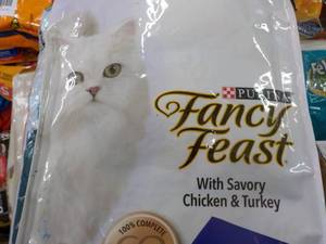 Purina Fancy Feast 7 lb. Bag Gourme...