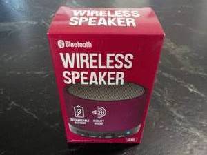 Bluetooth Wireless speaker...