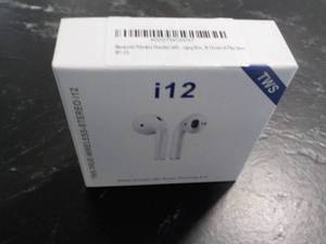 True Wireless Stereo i12...
