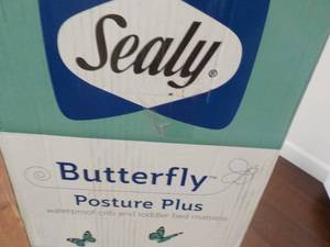 Sealy Butterfly Crib and Toddler Be...