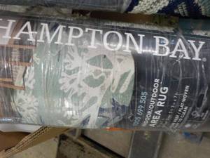 Hampton Bay 5 ft x 7 ft IndoorOutd...