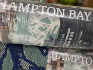 Hampton Bay 5 ft x 7 ft IndoorOutd...