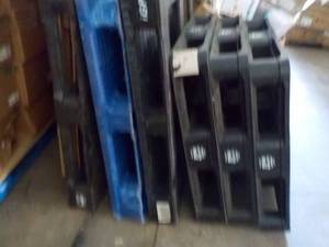 6 Plastic Pallets...