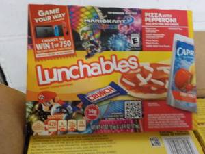 Case of 8 -4.7 oz Boxes Lunchables...