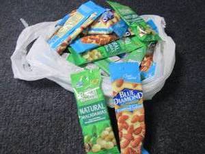 Macadamia Nuts & Almond Pks...