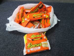 Regular & Whites Reeses 1.5 oz...