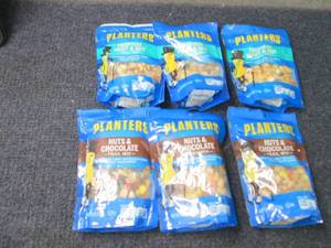 6- 6oz Bags Planters Nut & Chocolat...