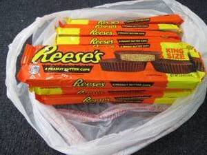12 Reeses King Size 2.8 oz...