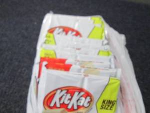 12 Kit Kat King Size White 3 oz...