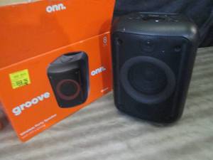 Onn Wireless Party Speaker open box...