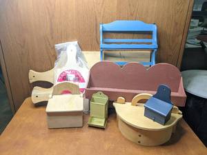 Wood Craft Collection- Holders - Containers - Cutting Boards - Shelves of Wood