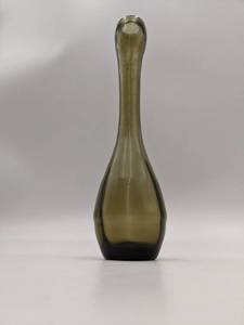 Beautiful Vintage Hand-Blown Glass Vase