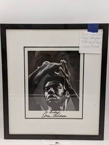 Custom Framed and Autographed Print of FIBA Hall-of-Fame NBA Basketball Star Oscar Robertson