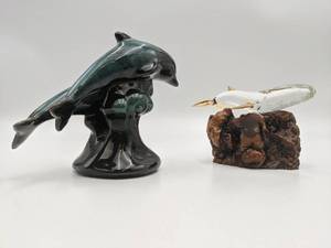 2 Vintage Blue Mountain Pottery Ceramic Dolphins & Glass Sperm Whale