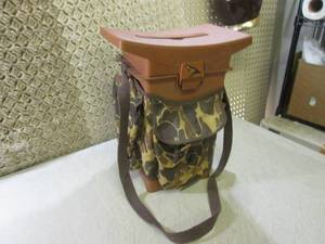 lot 17 image: (F-1) Woodstream Hunting Seat...