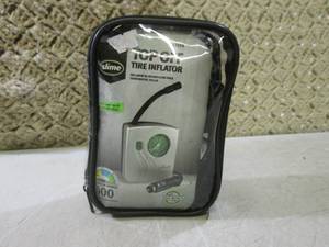 lot 25 image: (EC1) Top Off 12V Tire Inflator ...