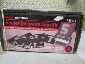 lot 30 image: (EC1) Craftsman Router Template Sig...