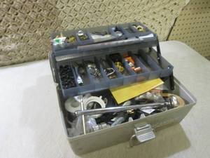 lot 45 image: (CS) Tackle Box Full of Assorted Ha...