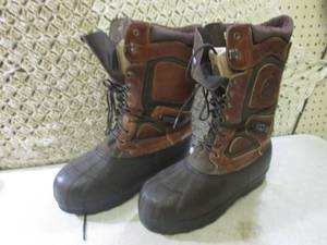 lot 57 image: (F-0) Pair of Hodgman Winter Boots ...
