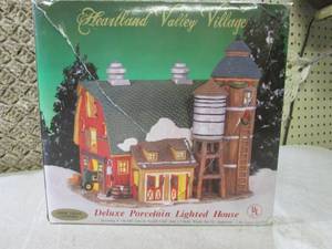 lot 96 image: (CSB) Deluxe Porcelain Lighted Hous...