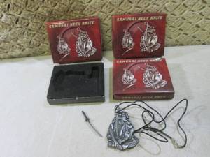 lot 108 image: (EC1) Lot of 3 Samurai Neck Knives ...