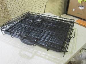 lot 113 image: (F-1) Pet Lodge Small DogAnimal Ke...