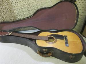lot 126 image: (EC1) Vintage Sorrento Acoustic Gui...