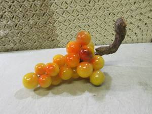 lot 174 image: (EC1) Vintage Table Decor...