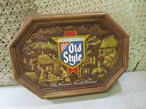 lot 190 image: (FS) Vintage Old Style Beer Bar Sig...