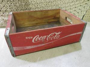 lot 208 image: (BSB) Vintage Wood Coca-Cola Crate ...