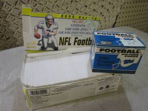 lot 233 image: (C-4) 2000 Aurora NFL Football Card...