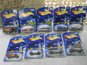 lot 246 image: (C-4) Assorted Hot Wheels in Packag...